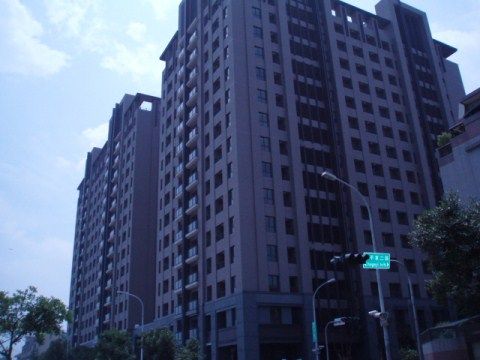 11期惠宇青田~面對823公園第ㄧ排~高樓層大3房+平面車位!!,房屋, 房屋買賣,房屋網