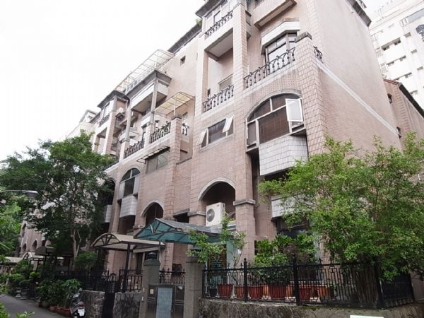 天母宏國芝園樓中樓~東森SOGO林東榮0932-136361,房屋, 房屋買賣,房屋網