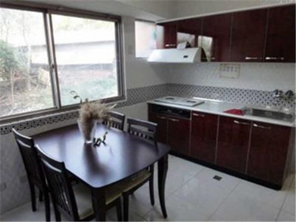 台中龍井【KK在地通】豪隆王朝全新整理樓店,房屋, 房屋買賣,房屋網