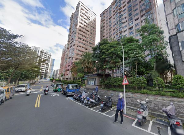 Ａ26台灣房屋｜獨家專售「藍海名廈｜高樓景觀陽台大套房」。Line ID：@vpe1062j,房屋, 房屋買賣,房屋網